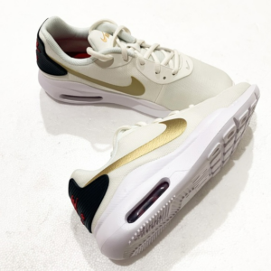 Giay Nike Air Max Oketo Women's 'White Gold Red' AQ2231-105