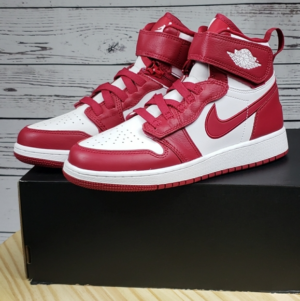 Giay Nike Air Jordan 1 High FlyEase 'Cardinal Red' DC7986-601