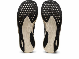 Giay Asics Magic 2 Form Wide 'Oreo' 1011B496-020