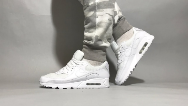 Giày Nike Air Max 90 Recraft 'Triple White' CN8490-100 - Ảnh 5