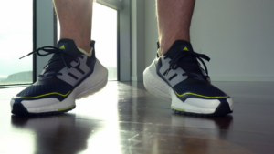Alternative view of Giày Adidas Ultraboost 21 Colddry 'Black Acid Yellow' S23893
