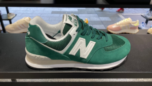 Giay New Balance 574 'Nightwatch Green' ML574RO2