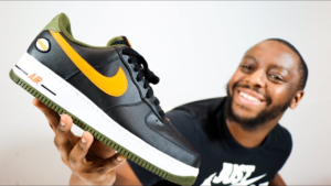 Giay Nike Air Force 1 Low ‘Hoops Black University Gold’ DH7440-001