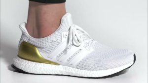 Giay Adidas UltraBoost 4.0 DNA 'White Gold Metallic' FZ4007
