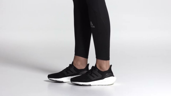 Giày Adidas Wmns UltraBoost 21 'Core Black' FY0402 - Ảnh 8