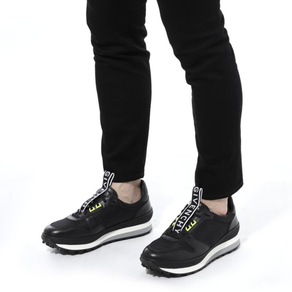 Giày 19SS Givenchy TR3 Runner Sneakers 'Black' BH0019H06Y-001 - Ảnh 2