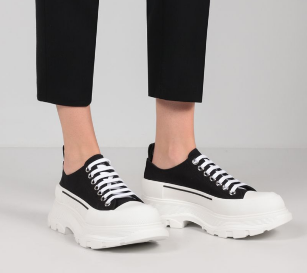 Giày Alexander McQueen Lace Up 'Black White' 611705-W4MV2-1070 - Ảnh 5