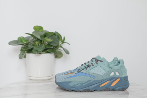Giày Adidas Yeezy Boost 700 'Faded Azure' GZ2002 - Ảnh 5