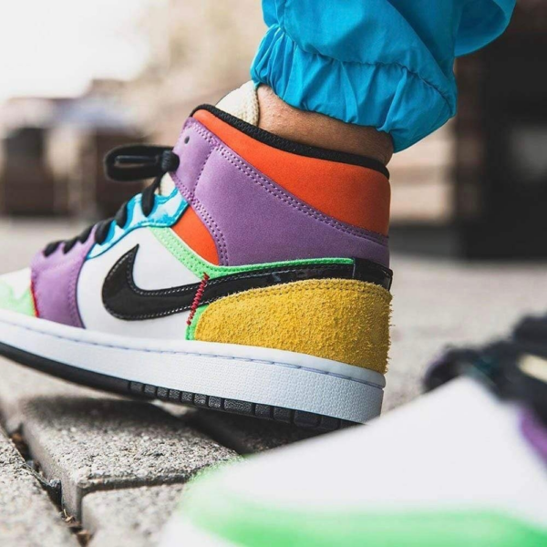 Giày Nike Air Jordan 1 Mid SE 'Lightbulb' CW1140-100 - Ảnh 10