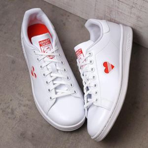 Giay Adidas Stan Smith J 'Valentine's Day' FY4481
