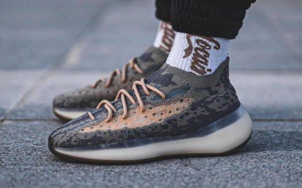 Giày Adidas Yeezy Boost 380 Mist Reflective FX9846 - Ảnh 6