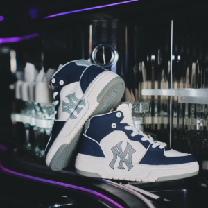 Giay MLB Chunky Liner High New York Yankees 'Navy' 3ASXCB12N-50NYD