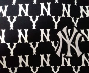 Alternative view of Áo MLB Monogram All Over Over Fit Short Sleeve Black 31TSM1131-50L