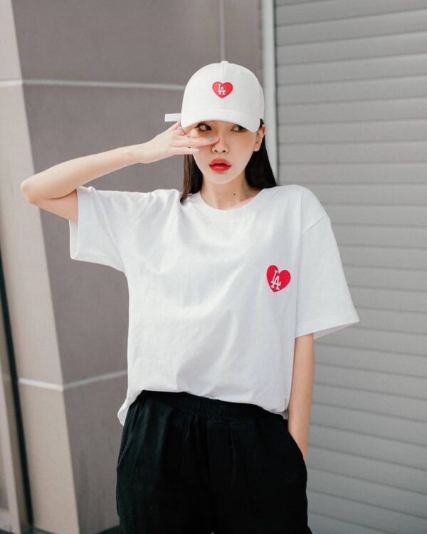 Áo MLB Heart Short Sleeve T Shirt LA Dodgers 31TSH1031-07W - Ảnh 4