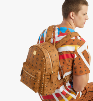 Alternative view of Balo MCM Stark Backpack Studded Visetos Cognac MMKAAVE01CO001