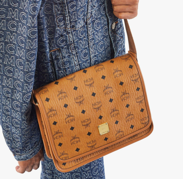 Túi MCM Klassik Messenger Bag Visetos Cognac MMMAAKC03CO001 - Ảnh 5