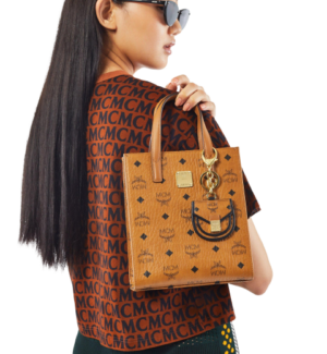 Alternative view of Túi MCM Klassik Tote Visetos Cognac MMTAAKC02CO001