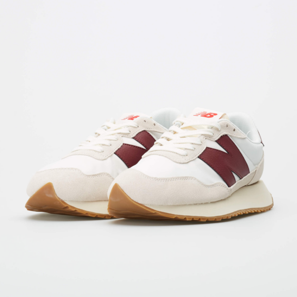 Giày New Balance 237 'White Burgundy' MS237SB - Ảnh 2