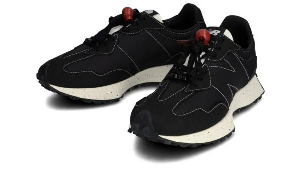Giày New Balance ColorsxStudios x 327 'Black Rumba Red' MS327CT - Ảnh 2