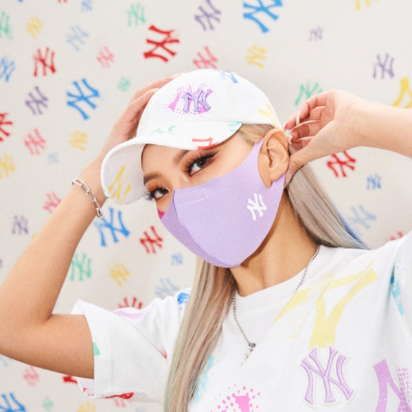 Mũ MLB Graffiti New York Yankees ‘White’ 32CPGC111-50W - Ảnh 2