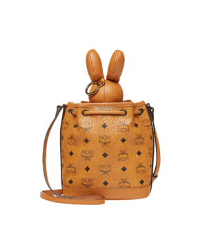 Alternative view of Túi MCM Zoo Rabbit Drawstring in Visetos MYZ8AXL45CO001