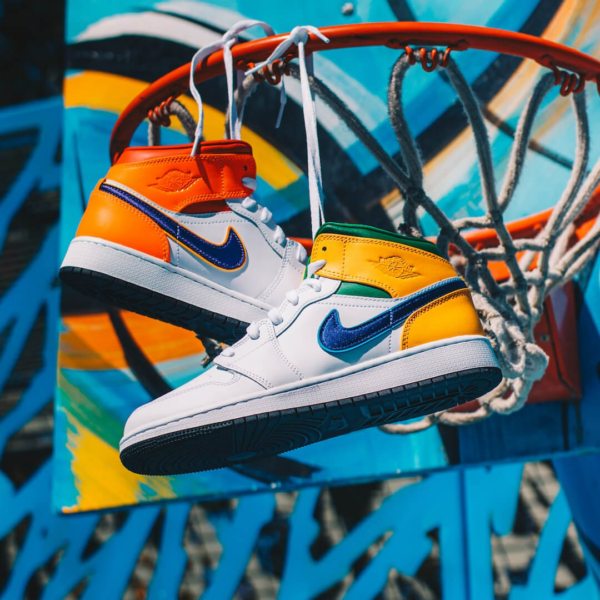 Giày Nike Air Jordan 1 Mid GS 'White Court Purple Teal' 554725-128 - Ảnh 2