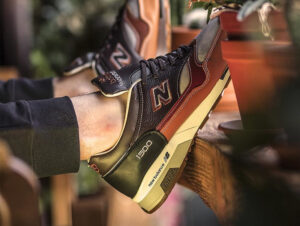 Alternative view of Giày New Balance 1500 Made in England 'Elite Gent' M1500GNB