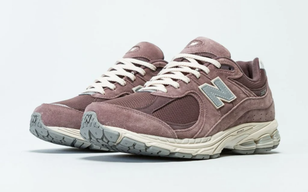Giày New Balance 2002R 'Black Fig' M2002RHD - Ảnh 7