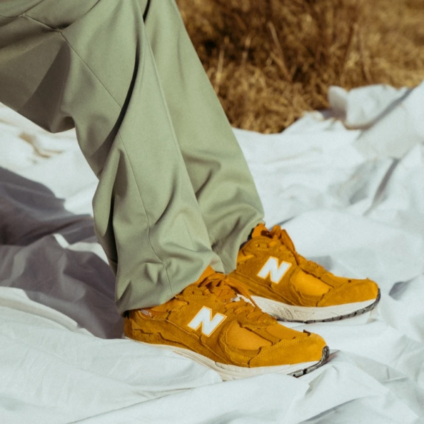 Giày New Balance 2002R 'Vintage Orange' M2002RDE - Ảnh 2