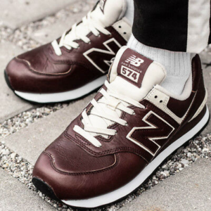 Alternative view of Giày New Balance 574 Classics 'Dark Brown' ML574LPB
