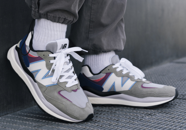 Giày New Balance IU x 5740 'Incubation' M5740DD1 - Ảnh 6