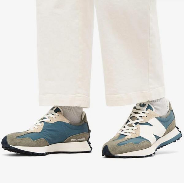 Giay New Balance 327 'Vetiver Trooper' MS327CR