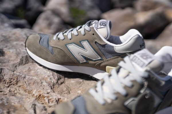 Giày New Balance 1300 Made in USA 'Grey Navy' 2020 M1300JP3 - Ảnh 2