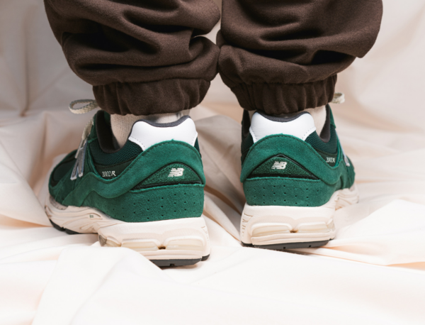Giày New Balance 2002R 'Nightwatch Green' M2002RHB - Ảnh 6