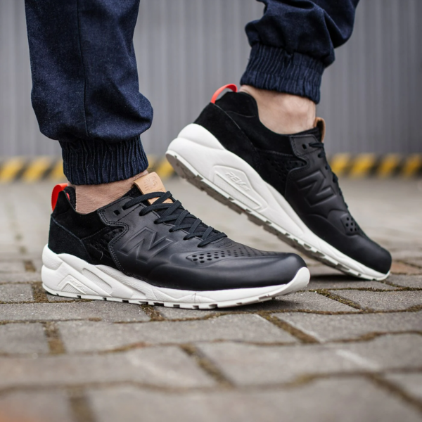 Giày New Balance 580 Deconstructed 'Black Off White' MRT580DK - Ảnh 2