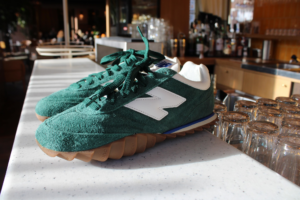 Giay New Balance RC30 'Nightwatch Green' URC30RC