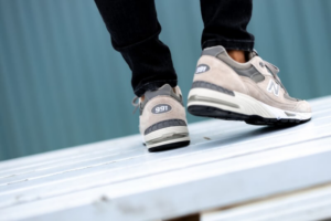 Alternative view of Giày New Balance Wmns 991 Made In England 'Grey' W991GL