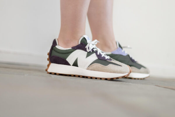 Giày New Balance Wmns 327 'Oak Leaf Green' WS327COB - Ảnh 2
