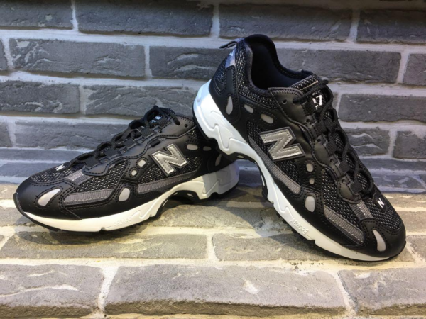 Giày New Balance 827 'Black Metallic Silver' ML827AAG - Ảnh 4