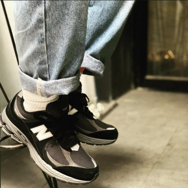 Giày New Balance 2002R 'Black Dark' M2002RR1 - Ảnh 4