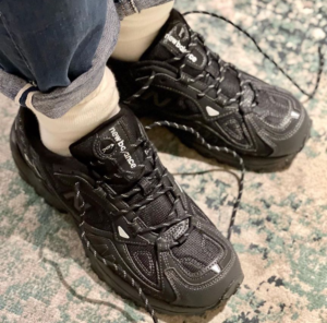 Alternative view of Giày New Balance 703 D 'Triple Black' ML703BC