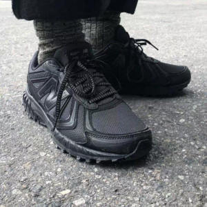 Giay New Balance 410 'Triple Black' MT410CK5