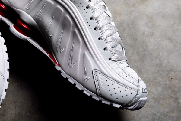 Giày Nike Shox R4 Neymar Jr Platinum Tint BV1387-002 - Ảnh 4