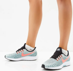 Alternative view of Giày Nike Wmns Air Zoom Pegasus 35 'Barely Grey' 942855-009