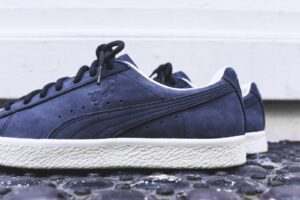 Alternative view of Giày Puma Clyde Frosted 'Night Sky' 363835-01