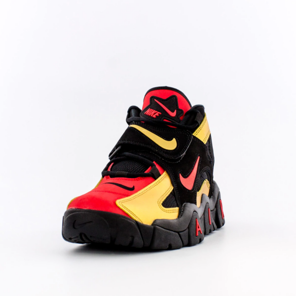 Giày Nike Air Barrage Mid Black Metallic Gold CT1573-700 - Ảnh 4