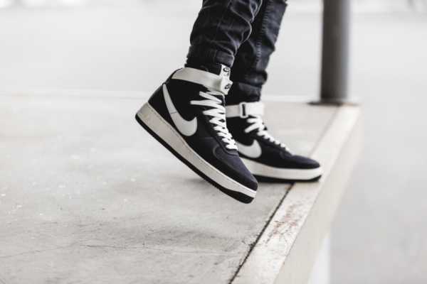 Giày Nike Air Force 1 High Retro Black Sail 832747-001 - Ảnh 5