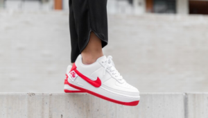 Giay Nike Air Force 1 Jester XX 'White University Red' AO1220-106