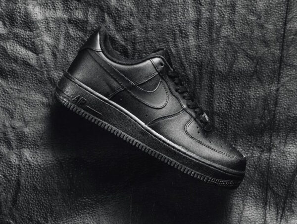 Giày Nike Air Force 1 Low Triple Black 315122-001 - Ảnh 2