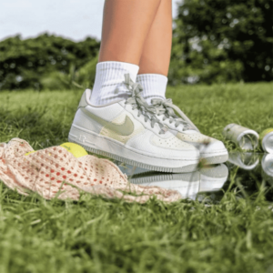 Giay Nike Air Force 1 Low Summit ‘White Honeydew’ DQ0360-100